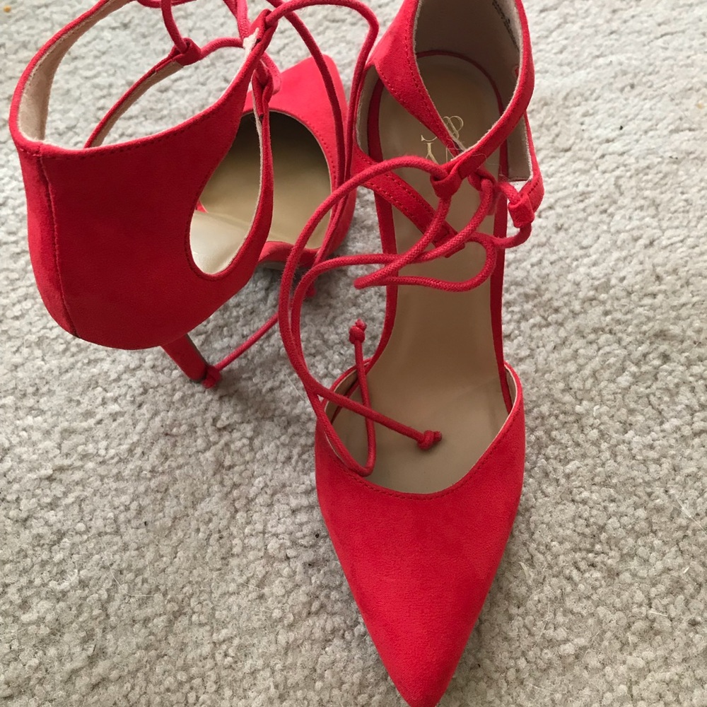 NY&CO bright pink strappy heels/pumps.